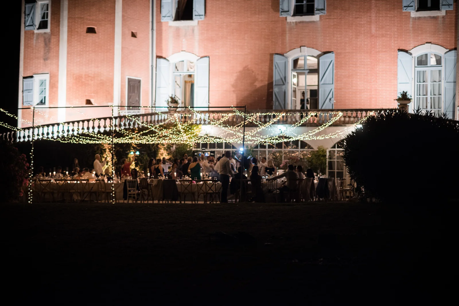 Elsa & Hamza, A summer wedding at Château de Garrevaques