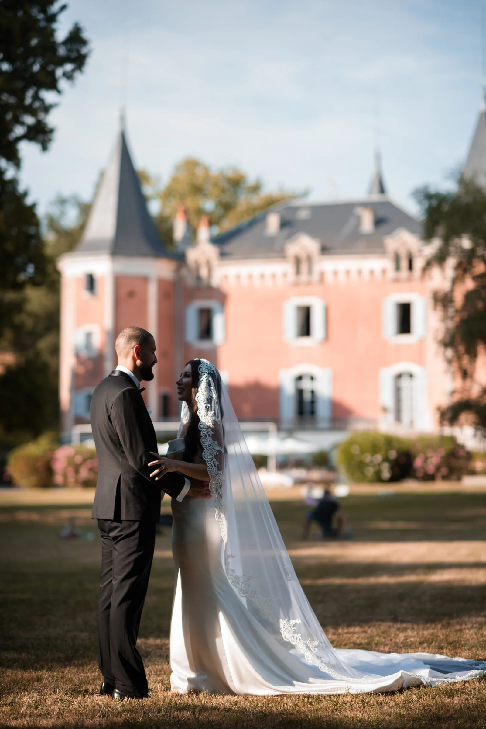 Elsa & Hamza, A summer wedding at Château de Garrevaques