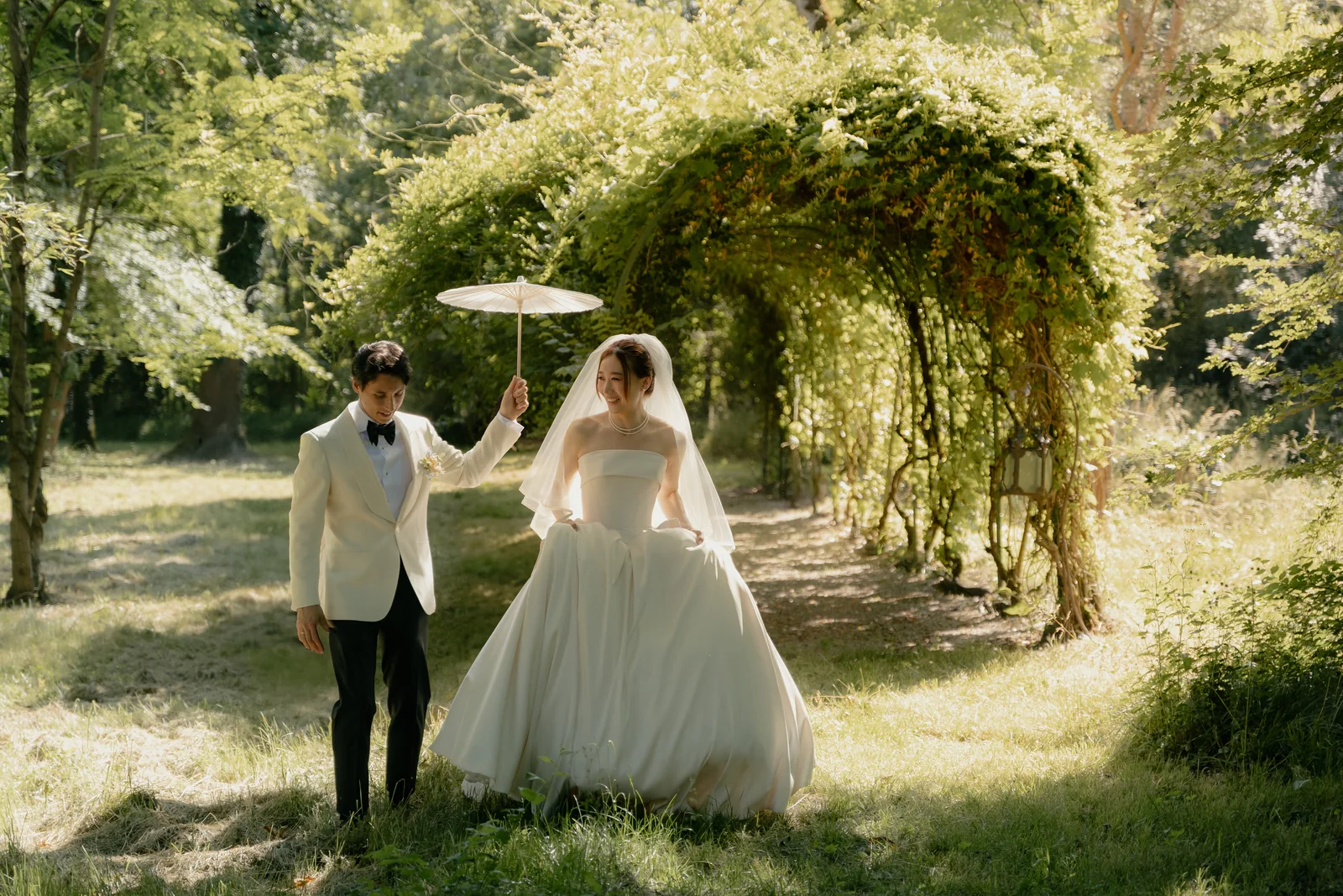 Jennifer & Guillaume, A ceremony under the old oak, Château de Garrevaques